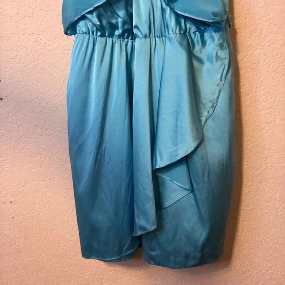 Halston Heritage Dress Turquoise Silk Ruffle Flutter Sleeve V-Neck Party Size 6 Halston Heritage Dress Turquoise Silk Ruffle Flutter Sleeve V-Neck Party Size 6